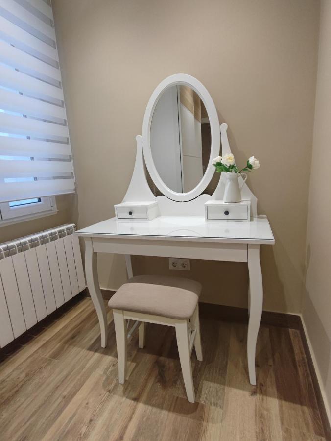 Apartamento Gael- Plaza Espana Aviles Ngoại thất bức ảnh