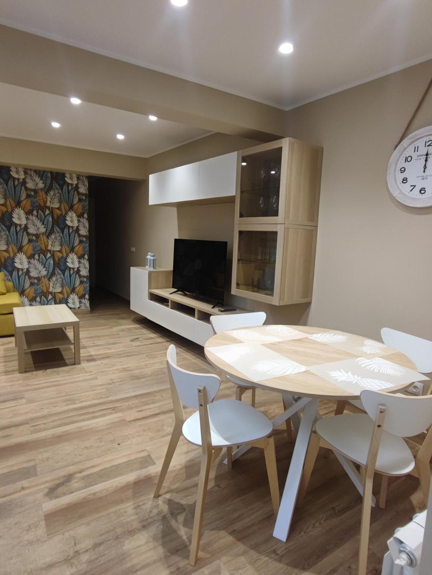 Apartamento Gael- Plaza Espana Aviles Ngoại thất bức ảnh